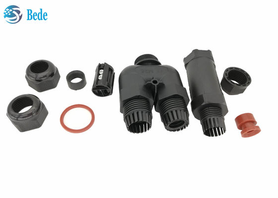 Y Tipe 3 Saluran 2 3 4 5 Pin Konektor Listrik Tahan Air Ip68 250v 16~24a