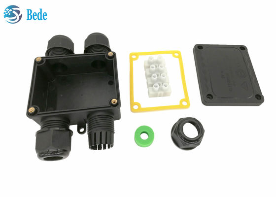 PA 66 External Waterproof Junction Box Wire Distribution Box 4 Channel IP68 450V