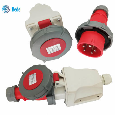 3P+N+E Plug dan Soket Industri IP67 AC220-415V 16 Dan 32 Amp Jenis Pemasangan Dinding